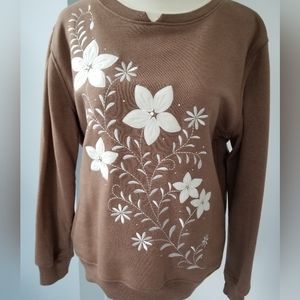 Great Appliqued Sweatshirt